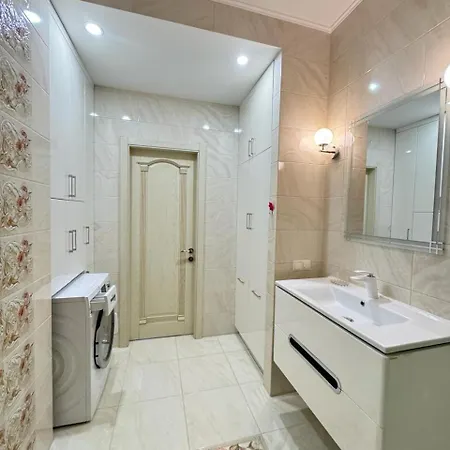Apartment Sea Breeze At Golfstream *